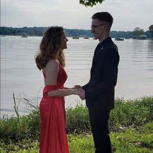 Meet your Posher, Corrine